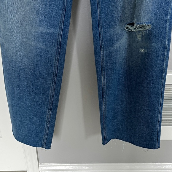 Universal Thread blue Jeans - Picture 5 of 6